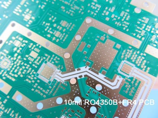 4 층 하이브리드 PCB 보드는 로저스 10 밀리리터 RO4350B와 FR-4를 토대로 했습니다